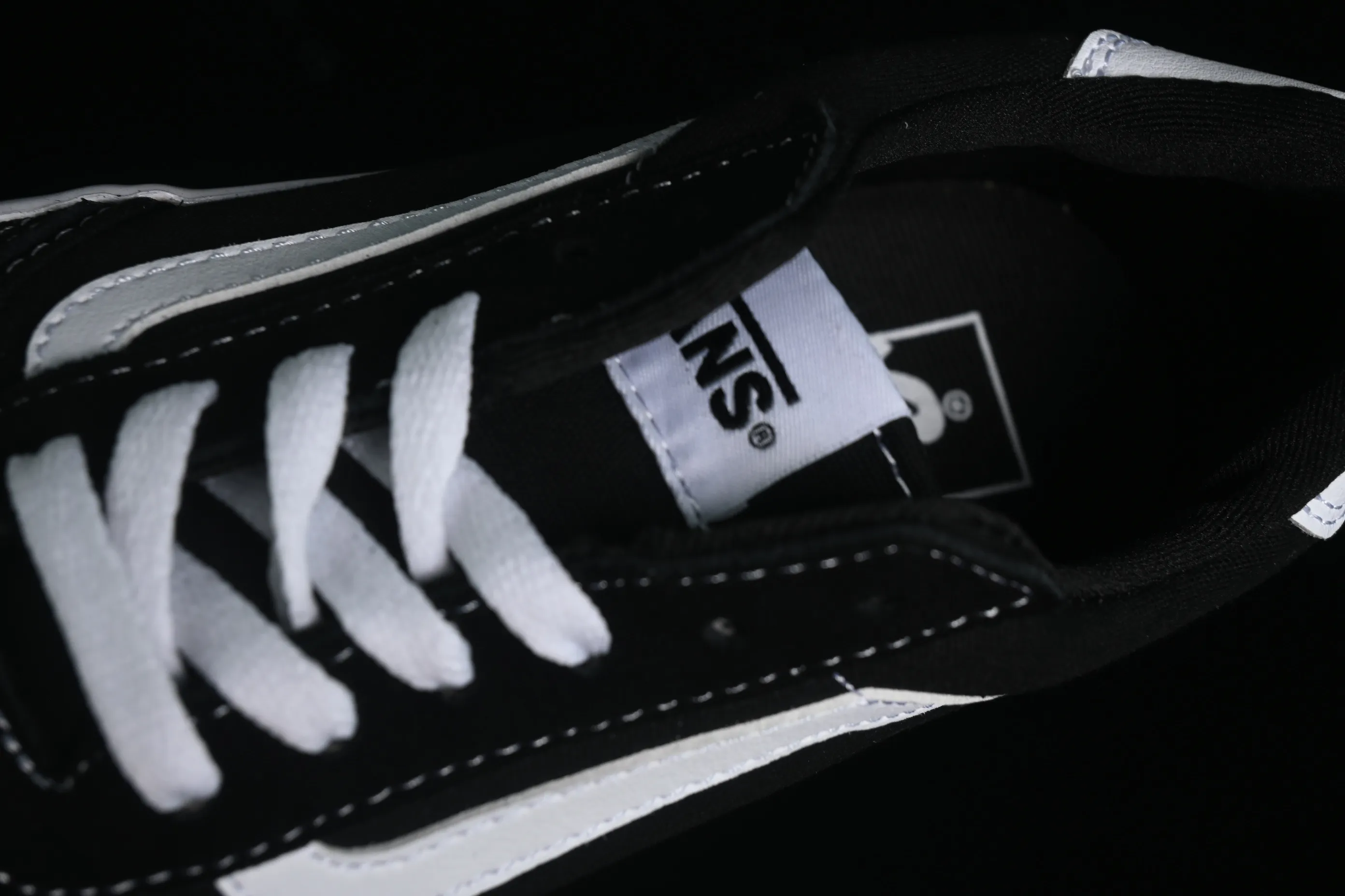 All categories Vans Vans series Vans Low Vans low-top Vans Brooklyn Ls Vans official vulcanized simple retro casual sneakers VN000D7QBA2
